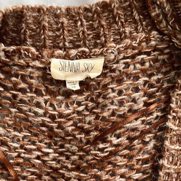White/Brown Warm & Cozy Cardigan - Long - Picture 4 of 4